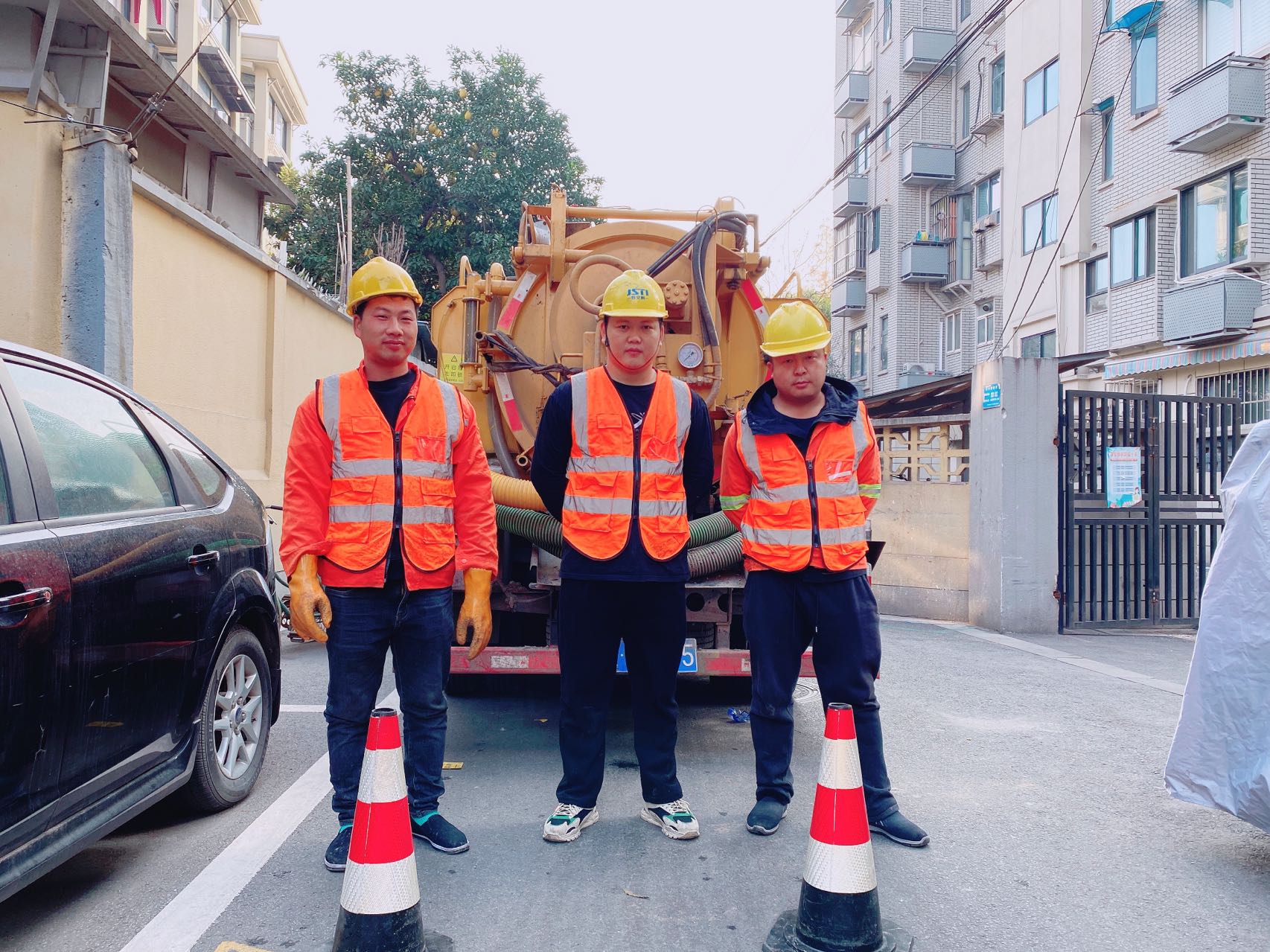 尧林仙居南京某小区管道清淤检测施工